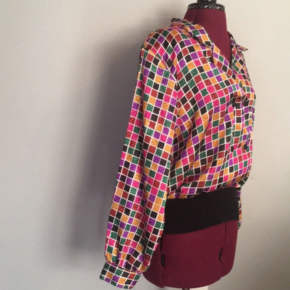 Vintage Colorful Geometric Top - Picture 3 of 6